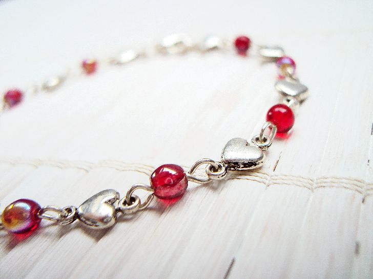 Red Heart Connector Czech Glass Bead Bracelet