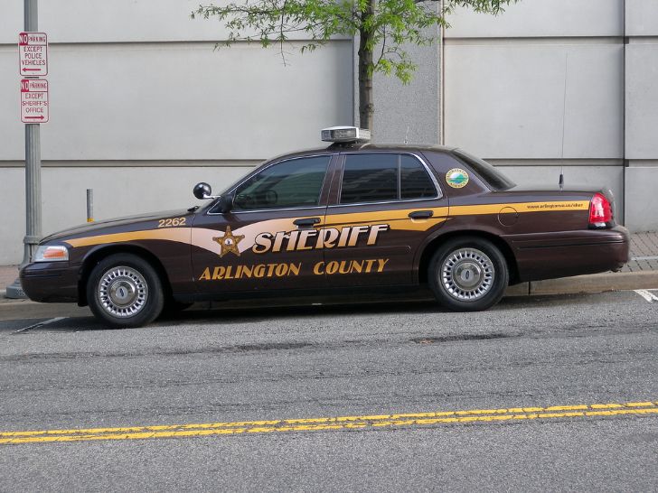 News Arlington County Sheriff Car